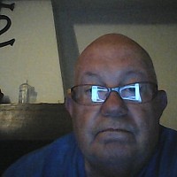 grosnounours83 - gay de 70 ans