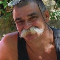 moustreparepcdomicil - gay de 58 ans