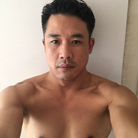 mike92250 - gay de 48 ans