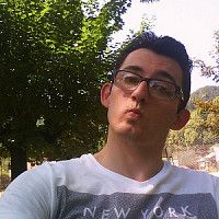 mika15150 - homme bisexuel de 32 ans
