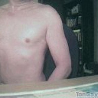 chris84 - homme bisexuel de 71 ans