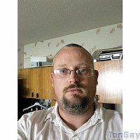 alexbi55 - homme hétéro curieux de 48 ans