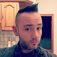 ced71300 - homme bisexuel de 39 ans