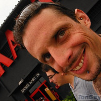 eljo310 - gay de 45 ans