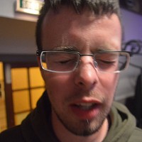 kentek - homme bisexuel de 32 ans