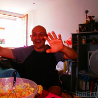 Ьm28 - gay de 53 ans