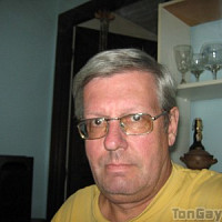 jacquesmax - gay de 74 ans