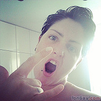 snooze - lesbienne de 46 ans