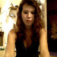misscerise--x3 - femme bisexuelle de 30 ans