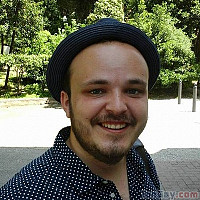 kira13 - gay de 32 ans