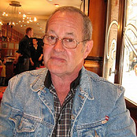 ruille - homme bisexuel de 74 ans