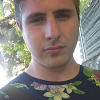 m-n83500 - gay de 30 ans