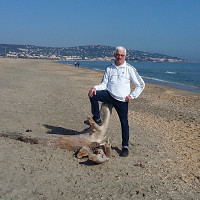 lion34200 - gay de 65 ans