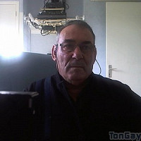 jpb4712 - gay de 75 ans
