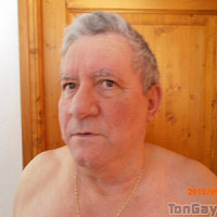 cloclo42 - gay de 75 ans