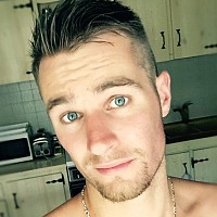 ptiben69 - Homme gay de 34 ans