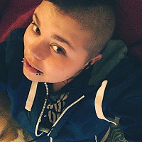 smokeweed50 - lesbienne de 33 ans