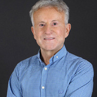 ibero - gay de 74 ans