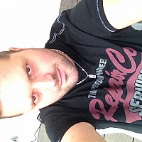 ced68320 - gay de 44 ans