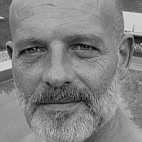 bonus - gay de 58 ans