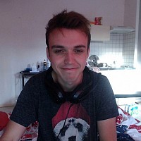 enz0 - gay de 32 ans