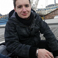 henki - gay de 30 ans