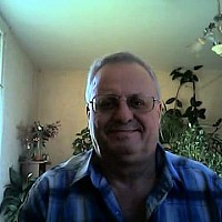 did03et63 - homme bisexuel de 66 ans