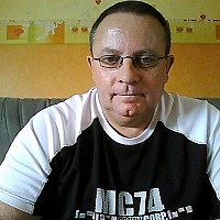 georges57190 - homme bisexuel de 68 ans