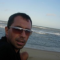 dolaro - homme bisexuel de 54 ans