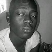 unbroken - homme bisexuel de 32 ans