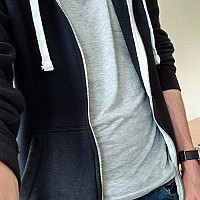 akyrox - homme bisexuel de 33 ans