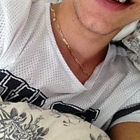 vince77310 - gay de 28 ans