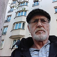 retouralain - homme bisexuel de 72 ans