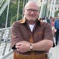 densha881 - gay de 67 ans