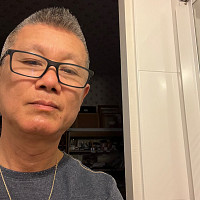 asia33 - gay de 60 ans