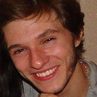 takabo - homme bisexuel de 28 ans