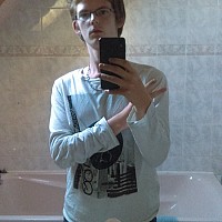 nicdu10 - homme bisexuel de 28 ans