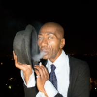 gladys-de-hoyos - gay de 52 ans