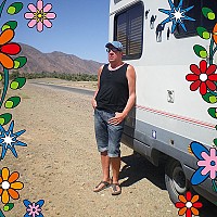 mikel06 - gay de 75 ans