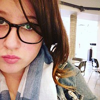zoumiie - lesbienne de 27 ans