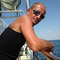 epsilone38 - gay de 52 ans