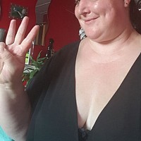 douceval - femme bisexuelle de 46 ans