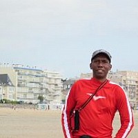 celestre - homme bisexuel de 53 ans