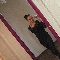 niiinaa - femme bisexuelle de 29 ans