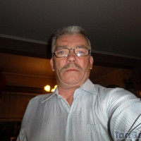 mich5419 - homme bisexuel de 64 ans