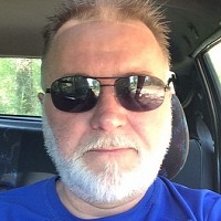 igor52 - homme bisexuel de 64 ans