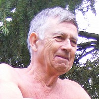 jymmy - homme bisexuel de 79 ans