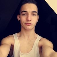 lostmagic - homme bisexuel de 27 ans