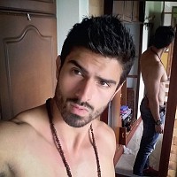 maakak - gay de 45 ans