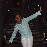 adamk78 - gay de 43 ans
